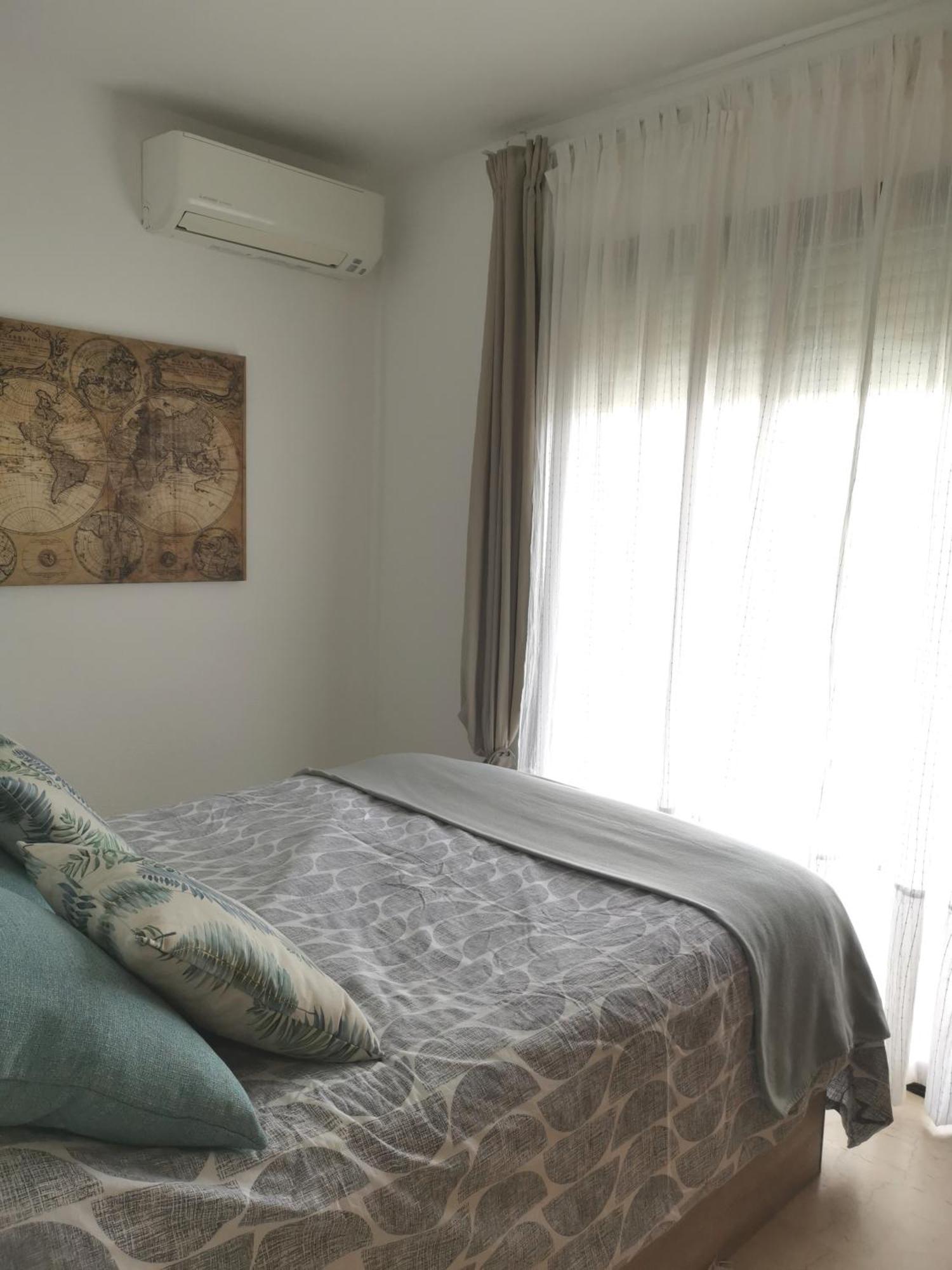Pina Beach Holidays 라피네다 외부 사진